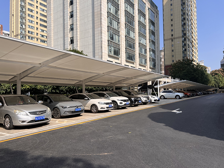 Tensile Carport for 4-Wheel Vehicle.jpg